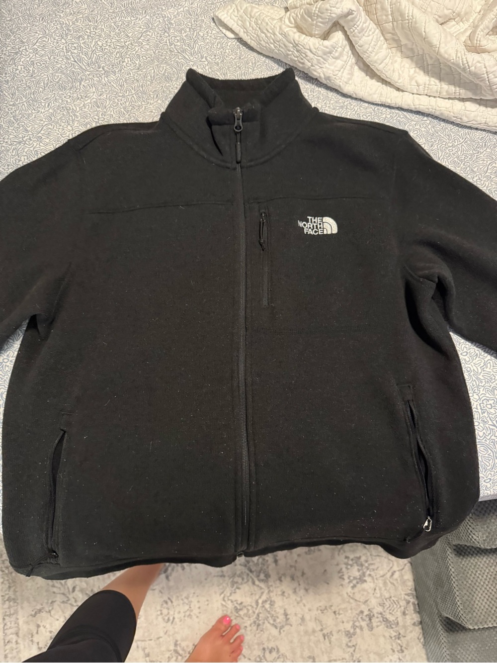 The North Face Black Men's Fleece Jacket with Logo Tag
